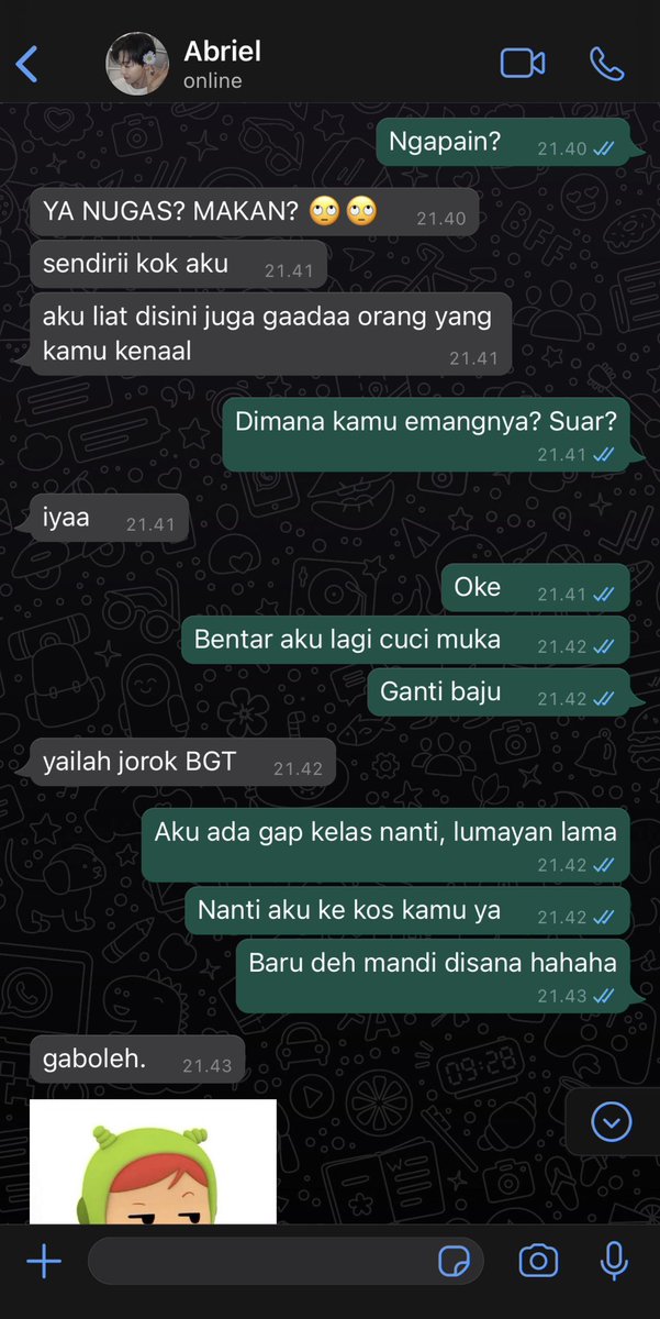 én 🎎 tweet media