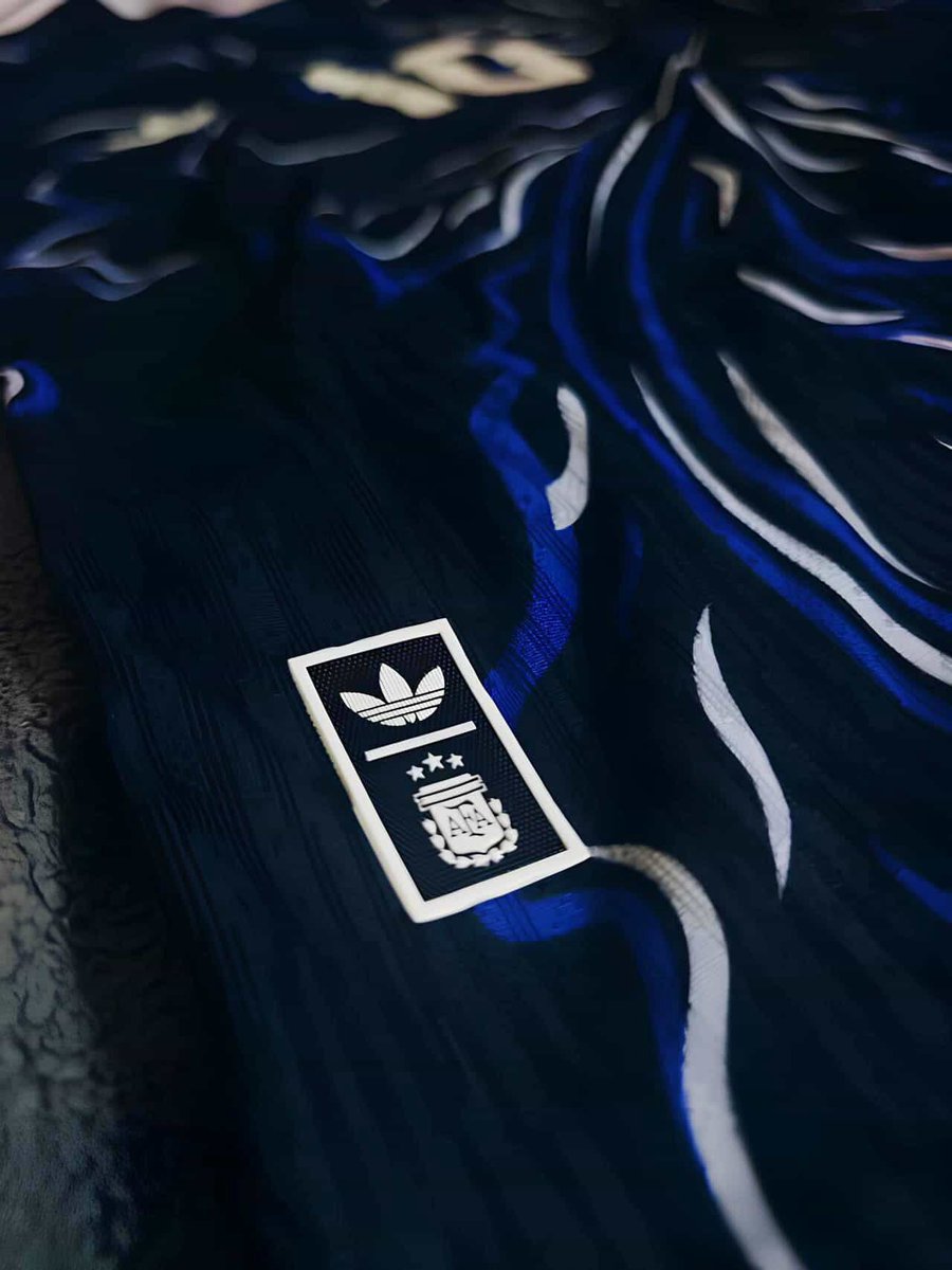 WeAreMessi's tweet photo. Argentina’s potential away jersey for the World Cup is absolutely stunning 🤩🔥🔥 https://t.co/D3Uq6f3eYT
