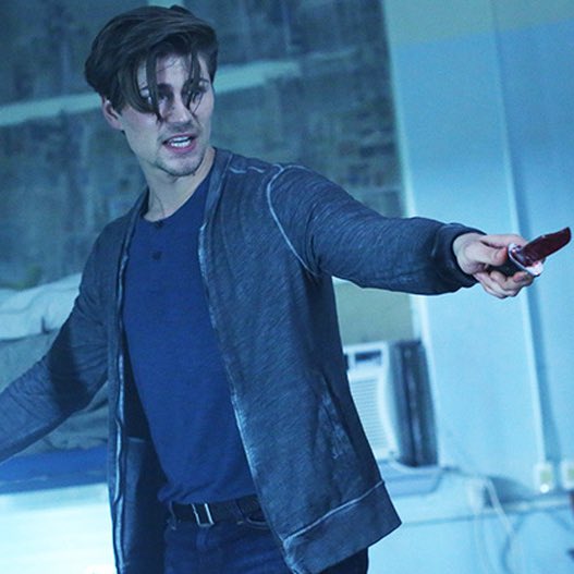 ArmyScream's tweet photo. Which MTV Scream reveal shocked you more: Piper or Kieran? https://t.co/SbvkGwOMJN