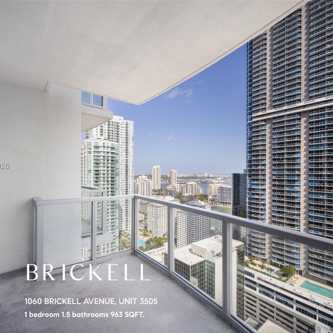 New week new homes on the market 🏡✨

📍30 Samana in Coconut Grove 
🔑 5 Bed • 6.5 Bath • 4,964 SF 

📍7325 SW 102nd St in Pinecrest
🔑 4 Bed • 3 Bath • 1,786 SF 

📍1060 Brickell Ave #3505 in Brickell 
🔑 1 Bed • 1.5 Bath • 963 SF 

BRENDA VALDES
📲 786-891-0089