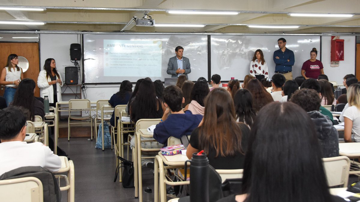 Ciencias Económicas UNLP tweet media