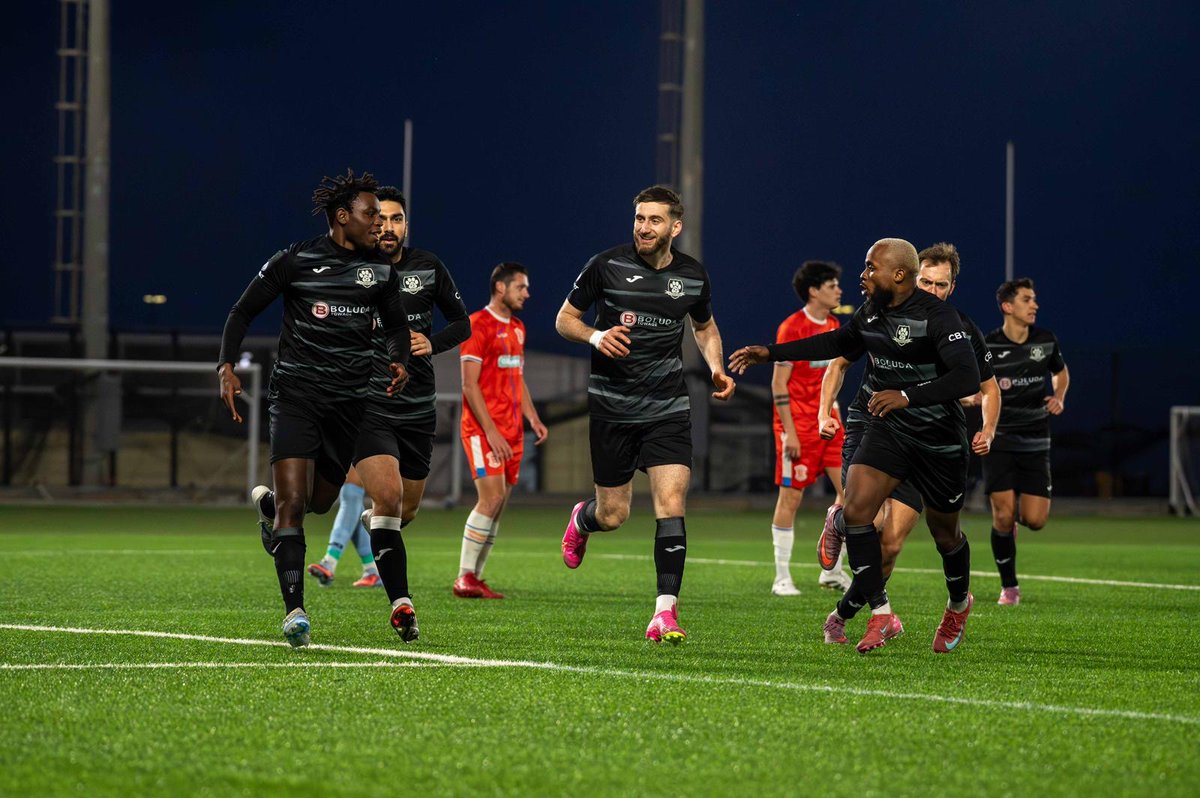 FC Hound Dogs tweet media