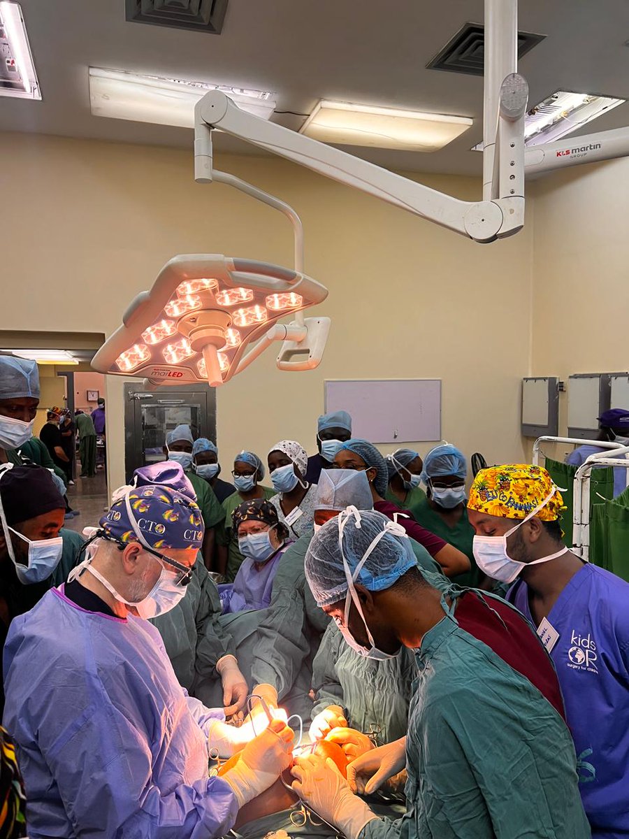 KNH_hospital tweet picture