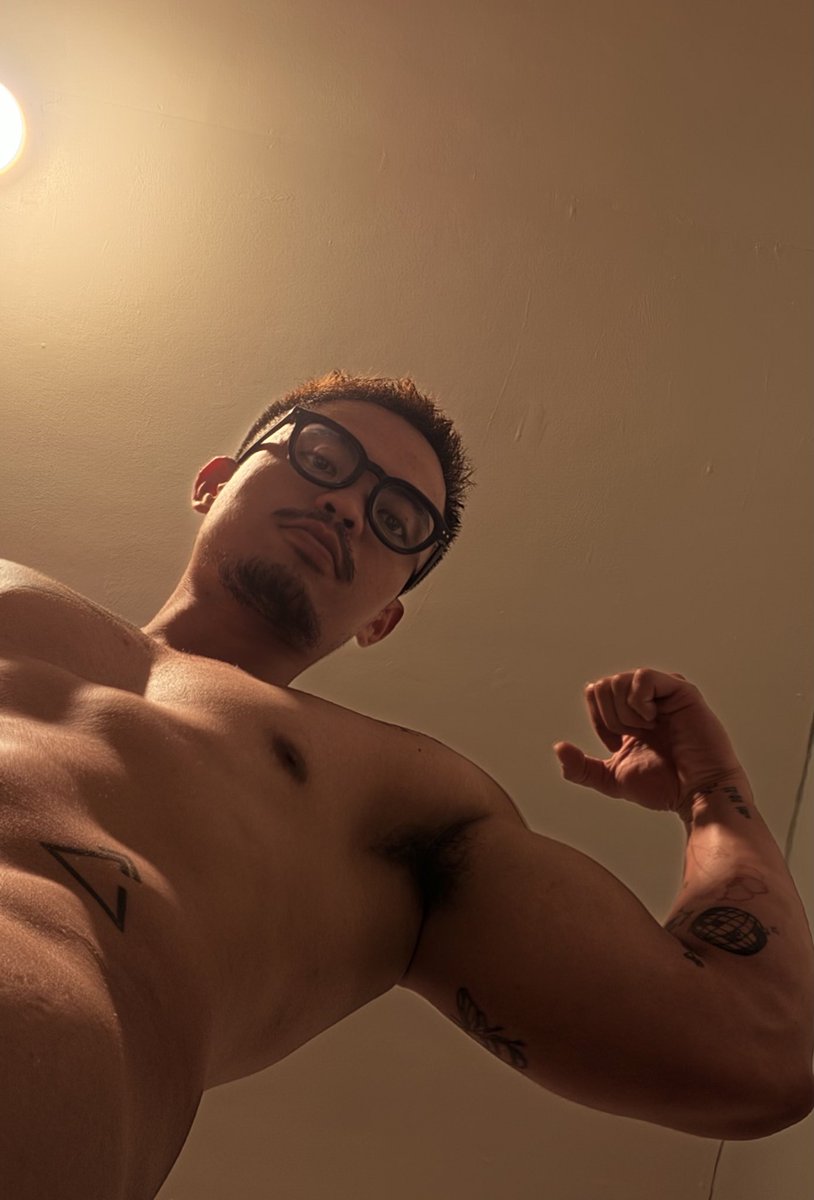 lorenzo 🦁 tweet media