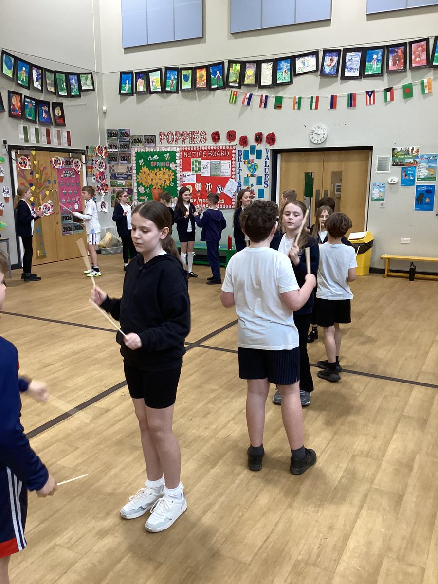 Mr Abnett tweet media