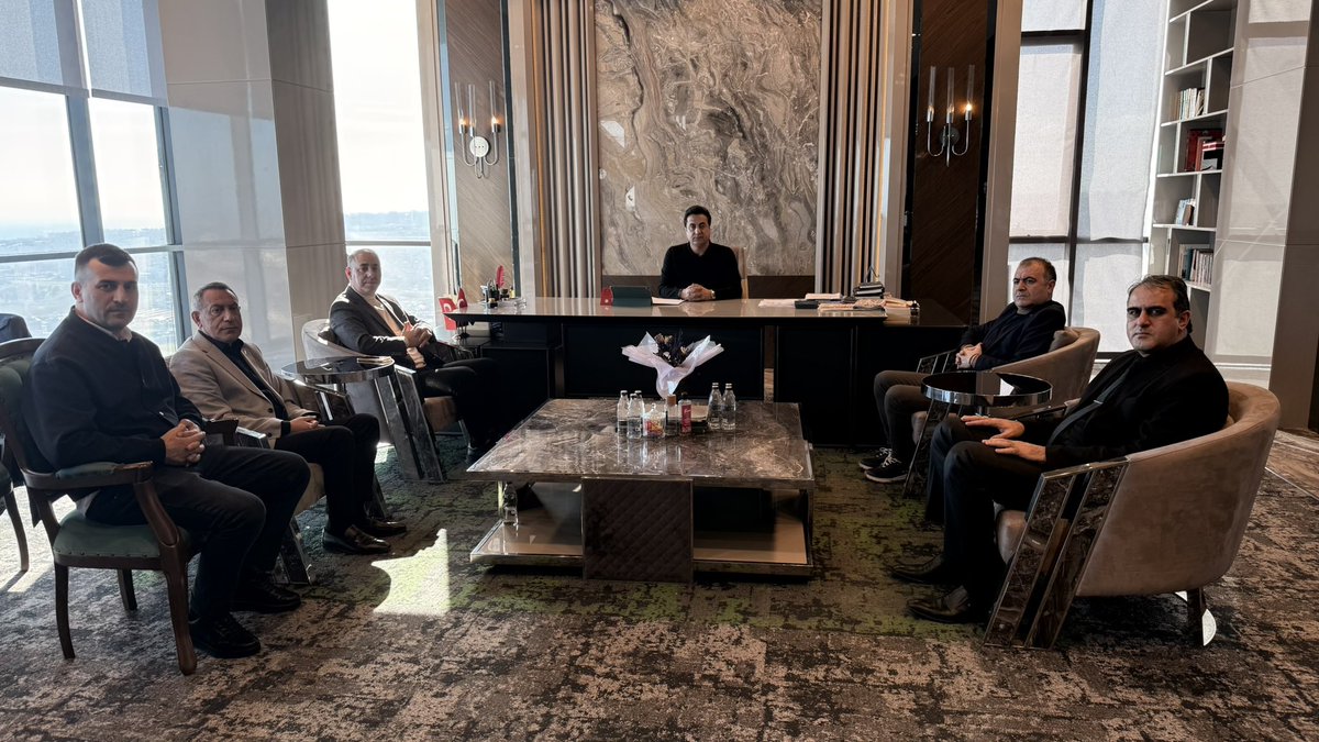 haliskahriman's tweet photo. İstanbul Avrupa Yakası Ardahan Vakfı Şube Başkanı Ercan Öztürk ve yönetimine,
Van Dernekler Federasyon Başkanı Murat Teymur ve yönetimine nazik ziyaretleri için teşekkürlerimi sunuyorum.
#ardahanvakfı #vanfed #yenidenrefahpartisi #işbaşadüştü https://t.co/I3ZFURzPQe