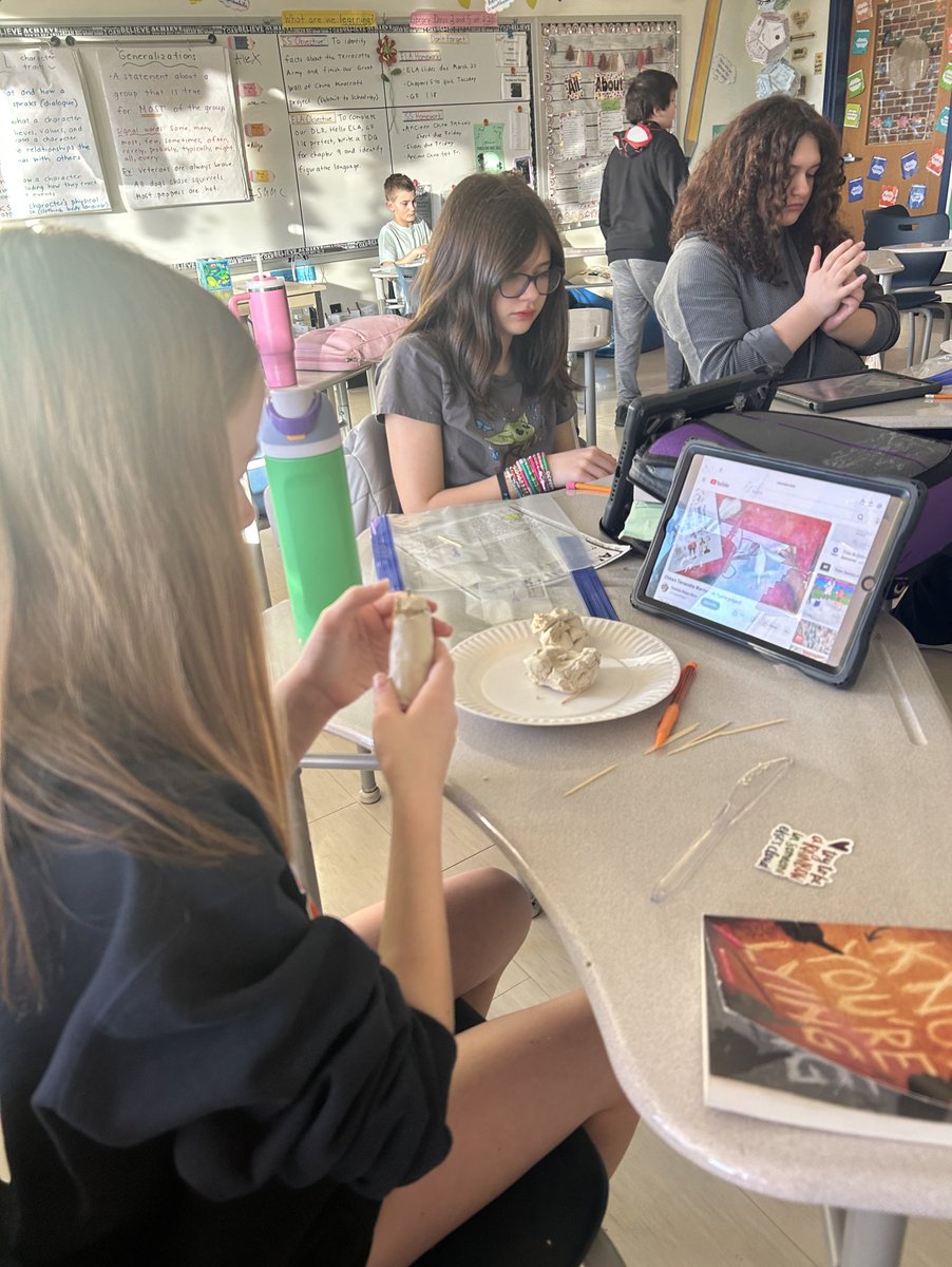RaptorsPAMS's tweet photo. Sixth graders made miniature versions of Terracotta Soldiers with clay! π§‘π€ #raptorpride https://t.co/Y80KVM8iSN