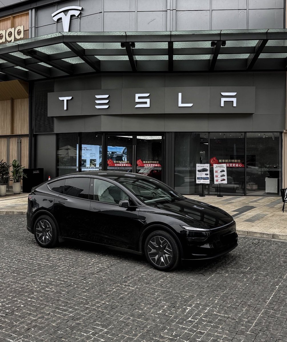 Tesla-mag.com tweet media