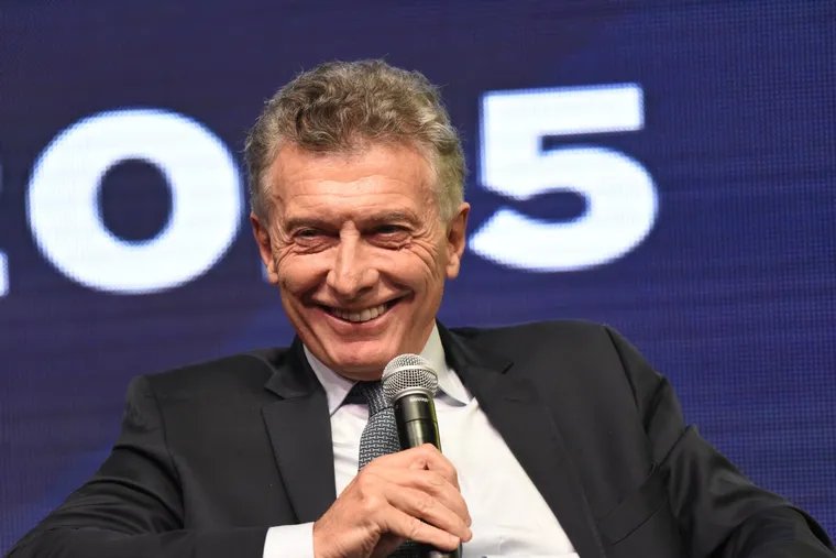Excelencia pura, alguien extraordinario que no tiene comparación bajo ningun punto de vista. Prestigioso,  honesto,  inteligente, generoso, humilde, respetuoso etc etc, son las de un ex gran presidente que tuvo la Argentina, un verdadero estadista MAURICIO MACRI.  ÚNICO