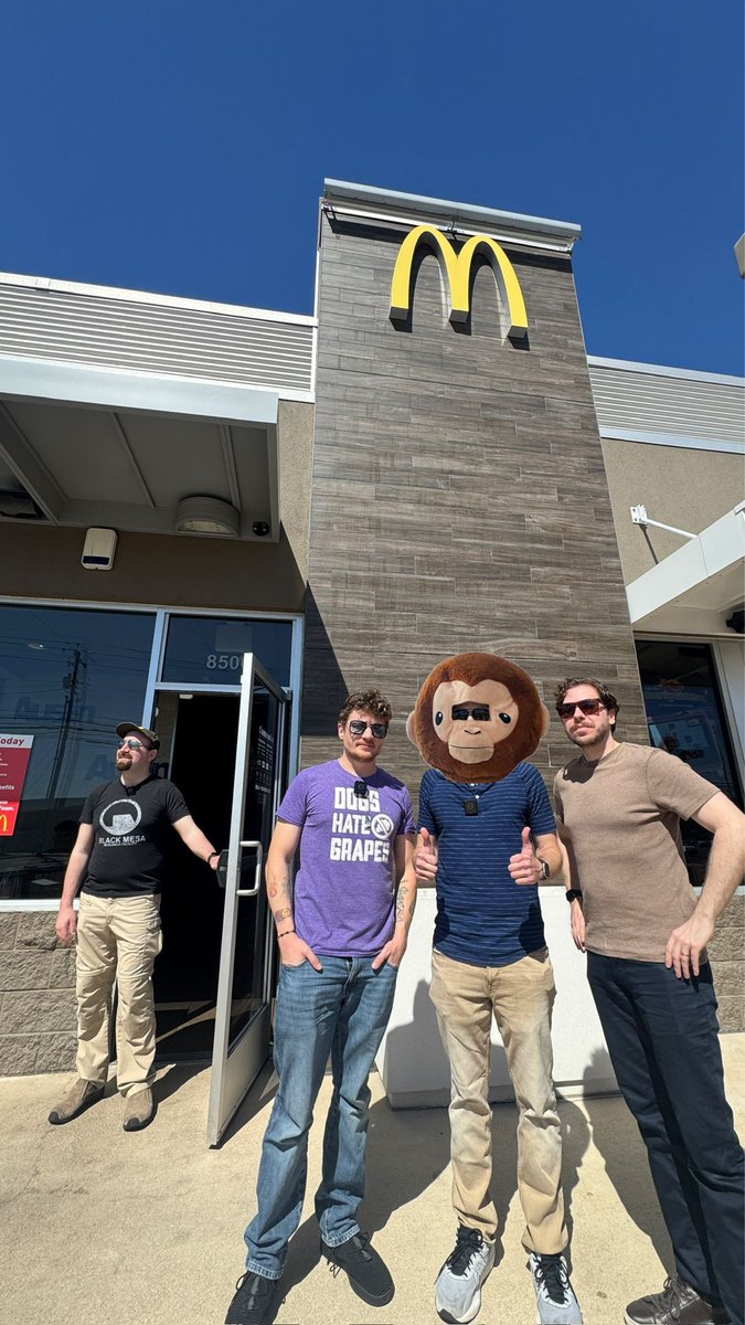 100% Eat tweet media