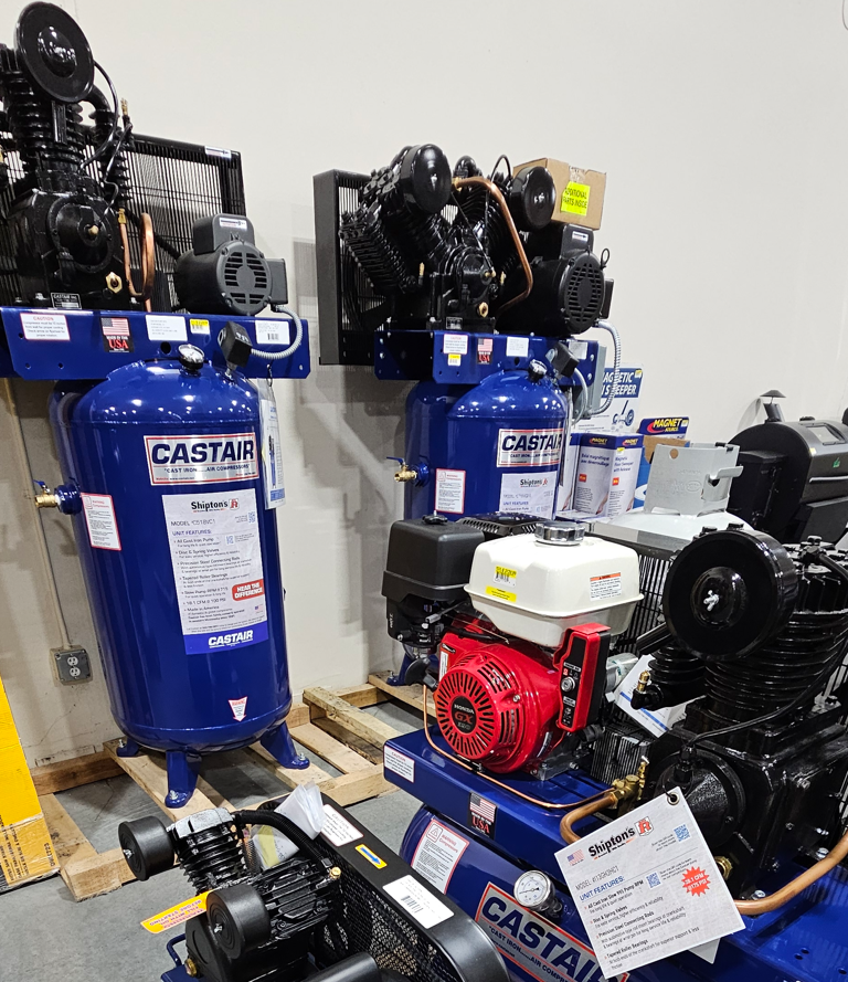 CASTAIRINC's tweet photo. #CASTAIR #aircompressor #ShiptonsBigR #FarmAndRanch #Minnesota #toolsofthetrade #billingsmt #SheridanWY https://t.co/LqOOUv92GR