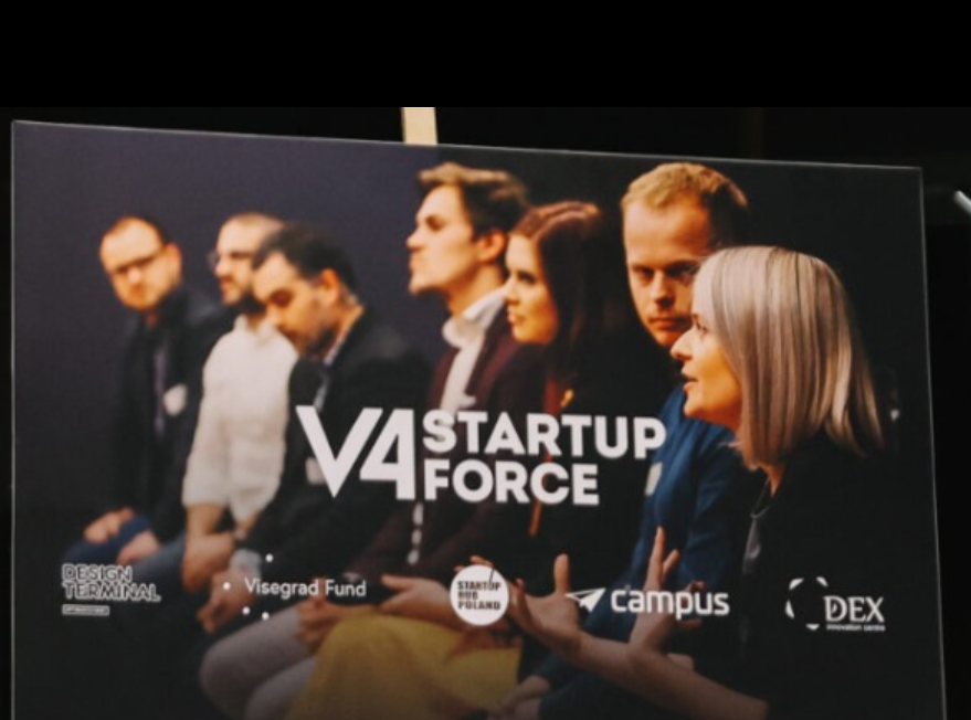 StartupsCZ's tweet image. V4 Startup Force: a programme that turns startups into partners of big players is still OPEN!

🥁 Apply till 13 March ✍️

Accelerate your success in a new market 🤝

More at czechstartups.gov.cz/en/novinky/v4-…

#V4 @DEX_IC #Campus #startups