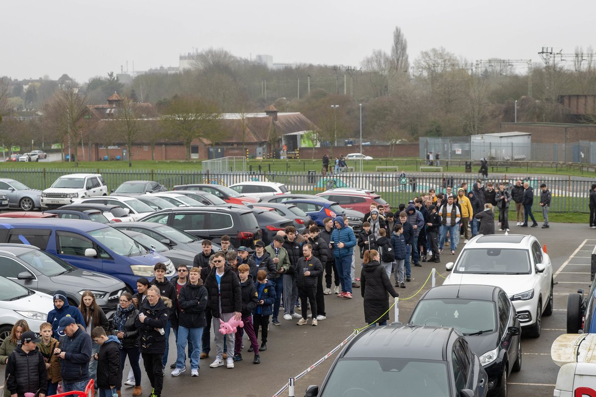 The Pitching In Isthmian League tweet media