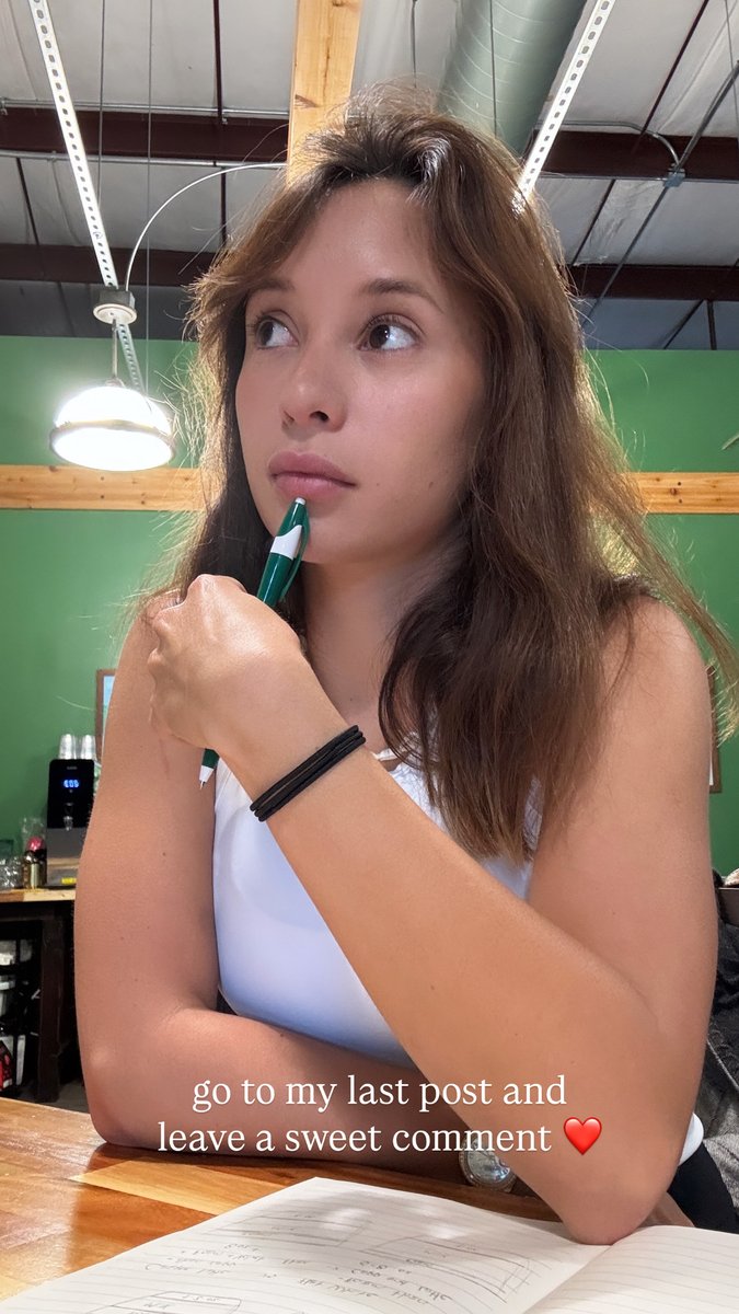 Veronica tweet media