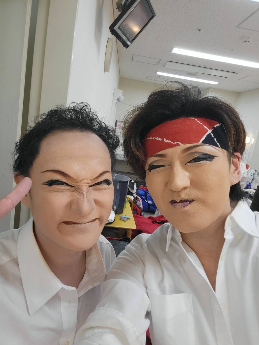 TOKITOKI0807's tweet photo. お疲れ様です！
お久しぶりです！

先ずは…
遅れてすいません…

杉田劇場での10周年公演
来てくださったお客様本当にありがとうございました！

楽しい公演でした！
新しい友達も出来ました(´∇｀)

本当にお世話になりました
ありがとうございます(^^) https://t.co/hThOT5XEIy