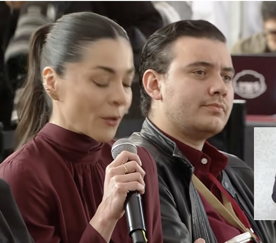 carolina rocha m tweet media