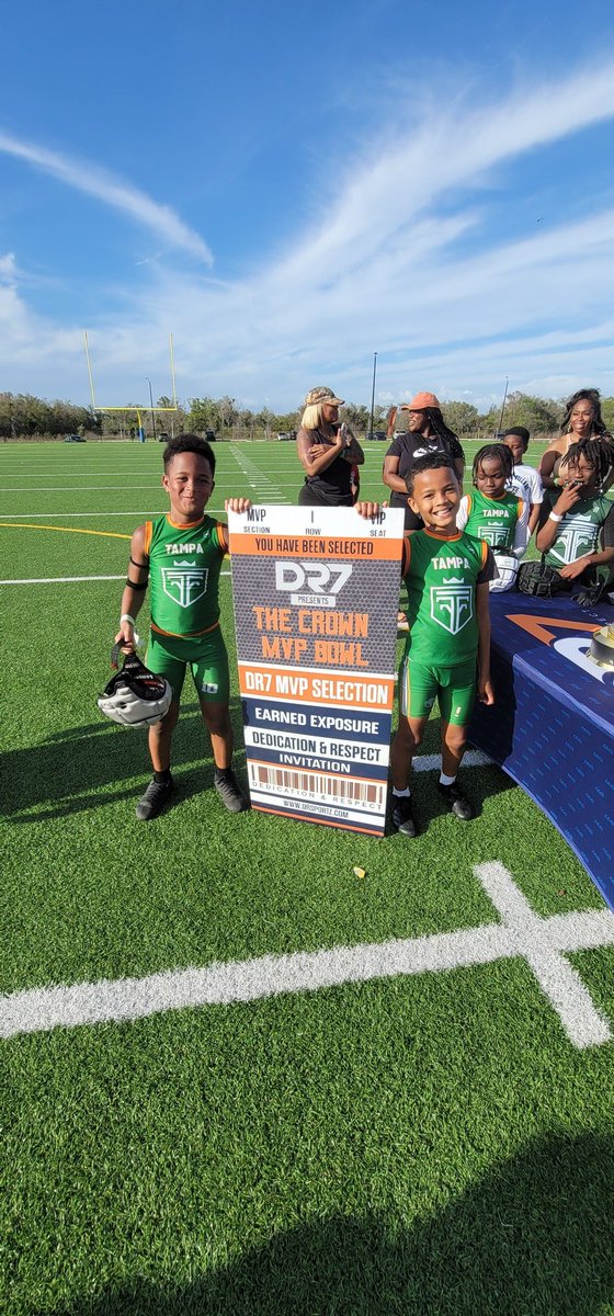 THE PLATFORM tweet media