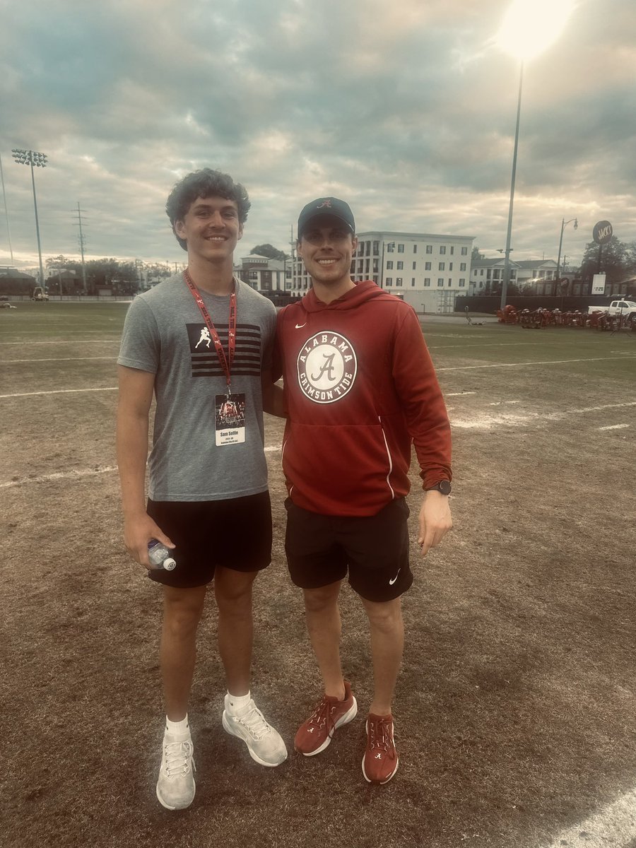 SamSollie tweet media