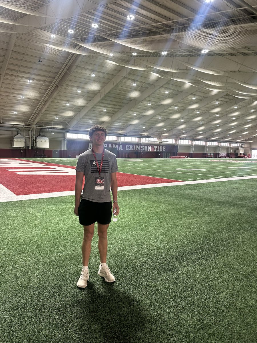 SamSollie tweet media