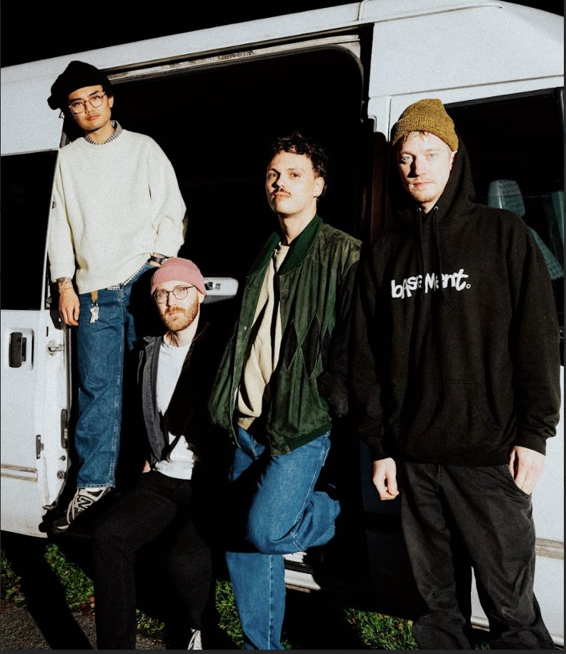 PUNKLOID tweet media