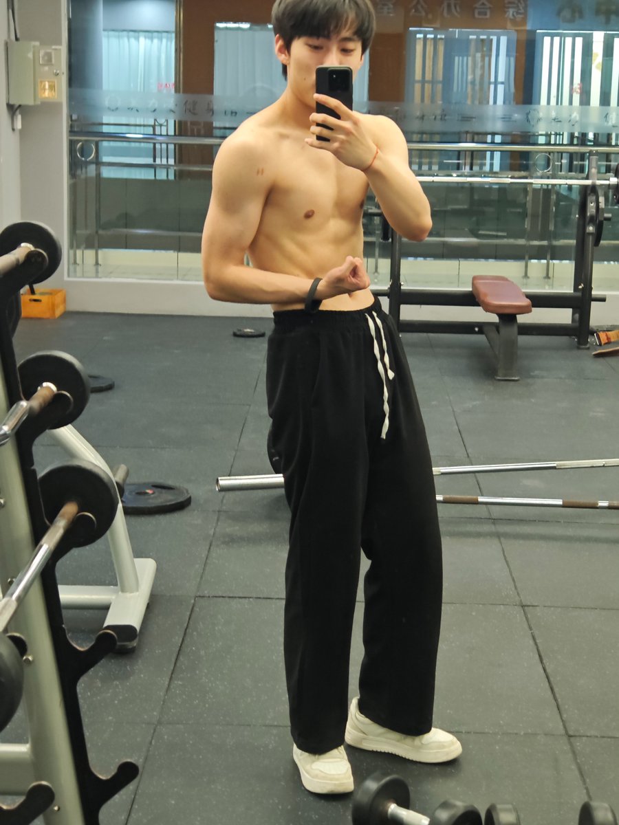 Jeromeassdoll's tweet photo. 长春净月。喜欢的联系我 https://t.co/BRfUEvcsfX