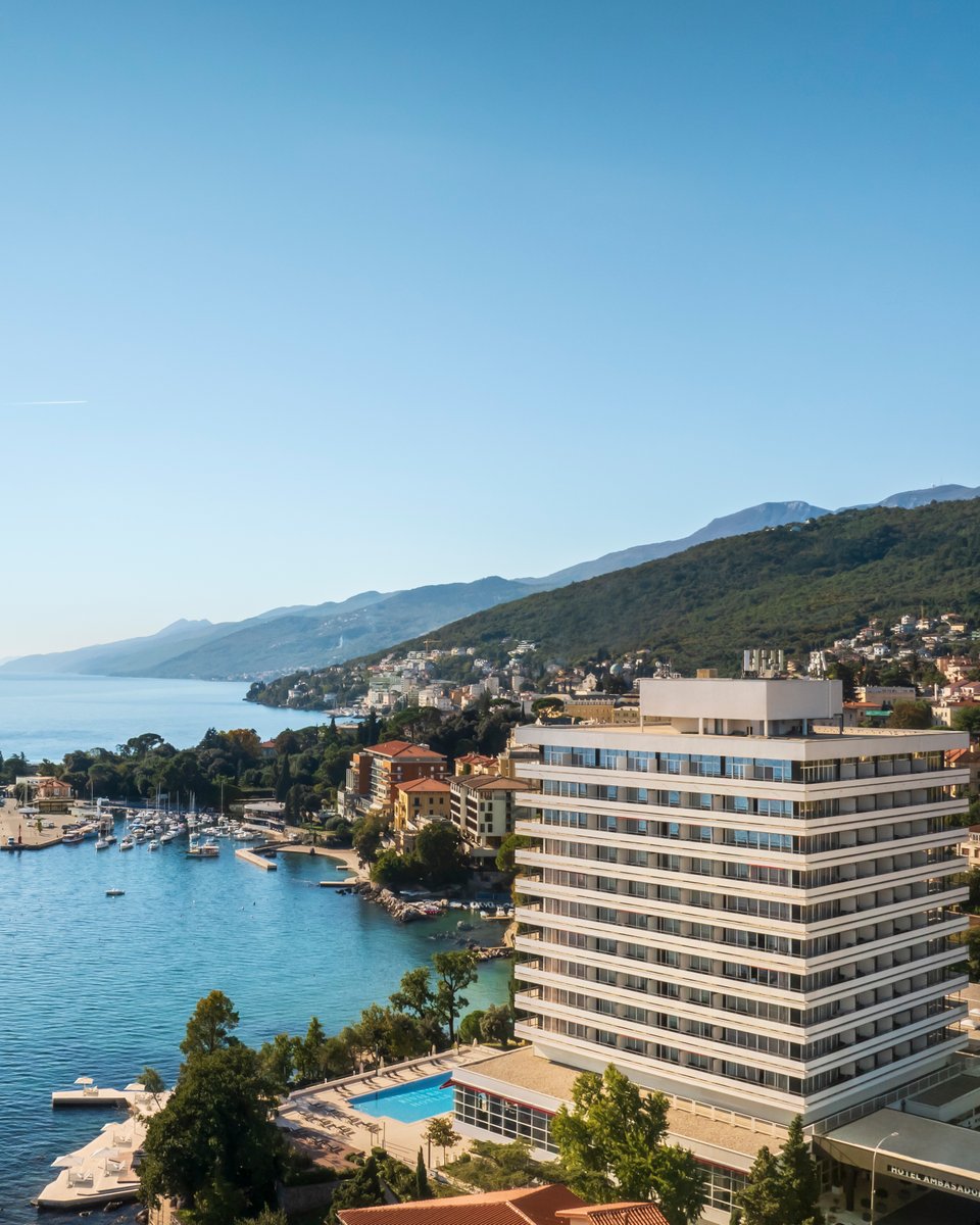 TUmagazin's tweet photo. Hotels &amp; Villas – regionalni lider kongresnog turizma na Jadranu: https://t.co/U8oZBhXQQQ 
@LiburniaHotels 
#LiburniaHotelsAndVillas #Opatija #VisitOpatija  #OpatijaRiviera #hotelambasadoropatija #hotelkvarner #hotelAdmiralopatija #croatia #hrvatska #putovanja #tumagazin #turizam https://t.co/o7KxQx4rto