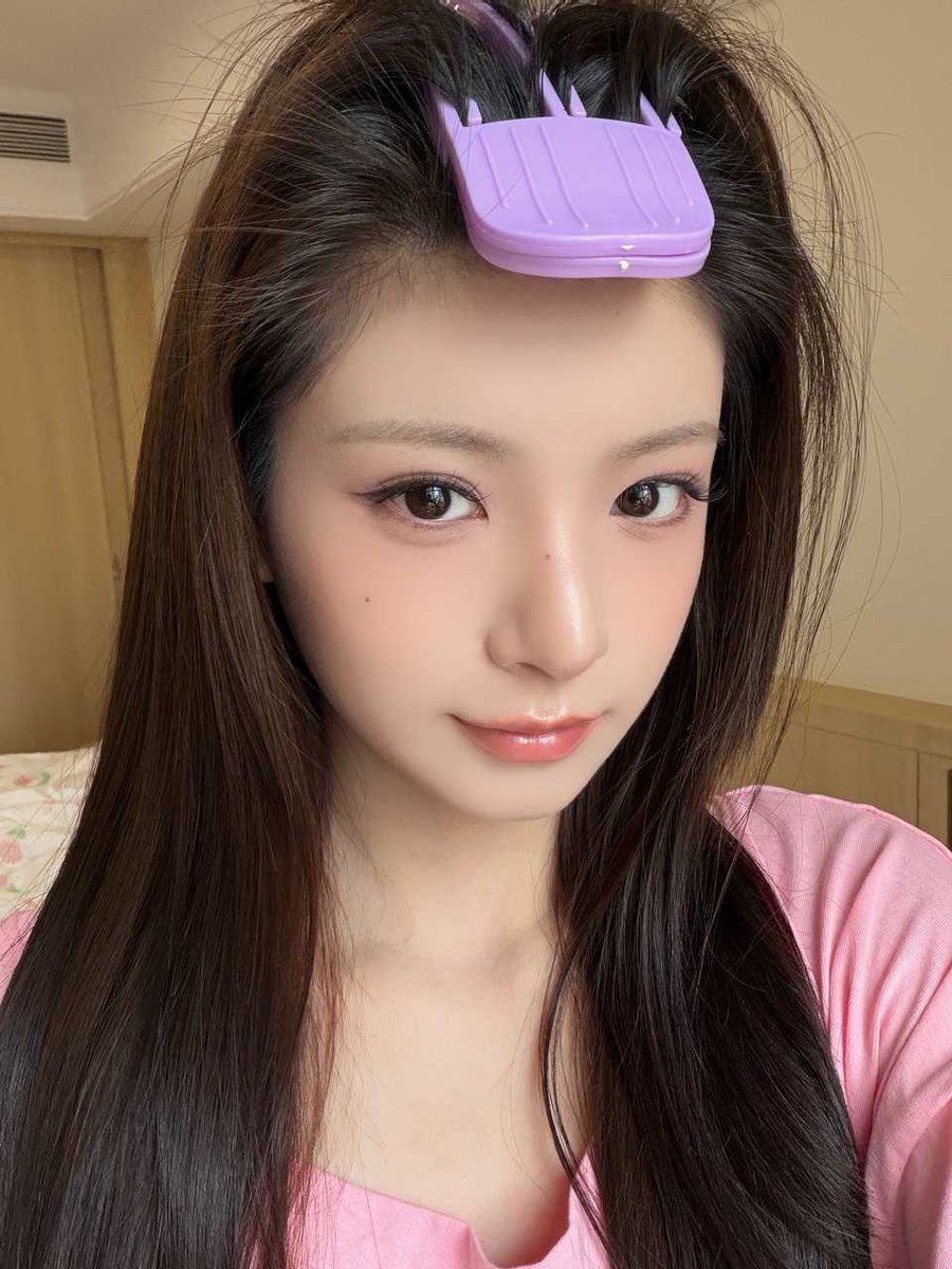 yiren pics tweet media