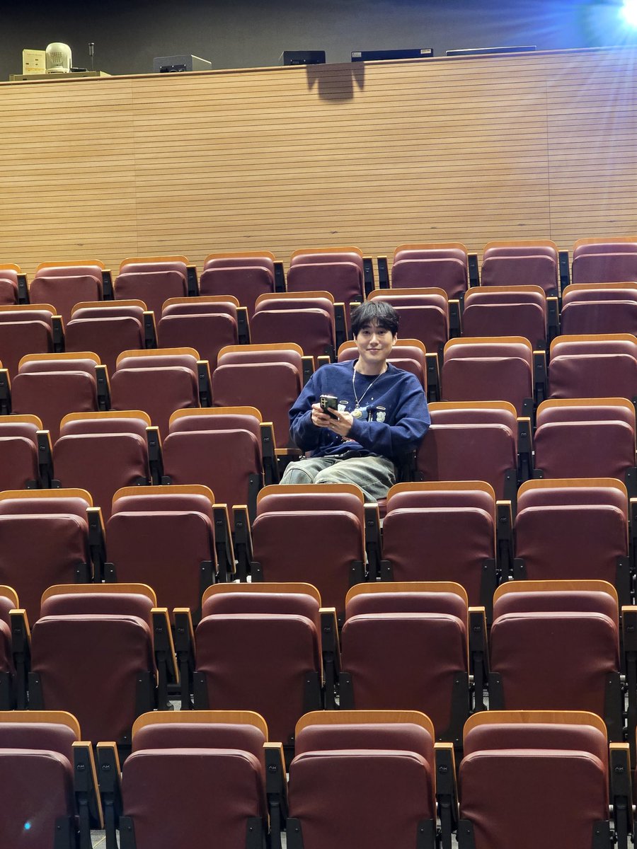 정다운 tweet media