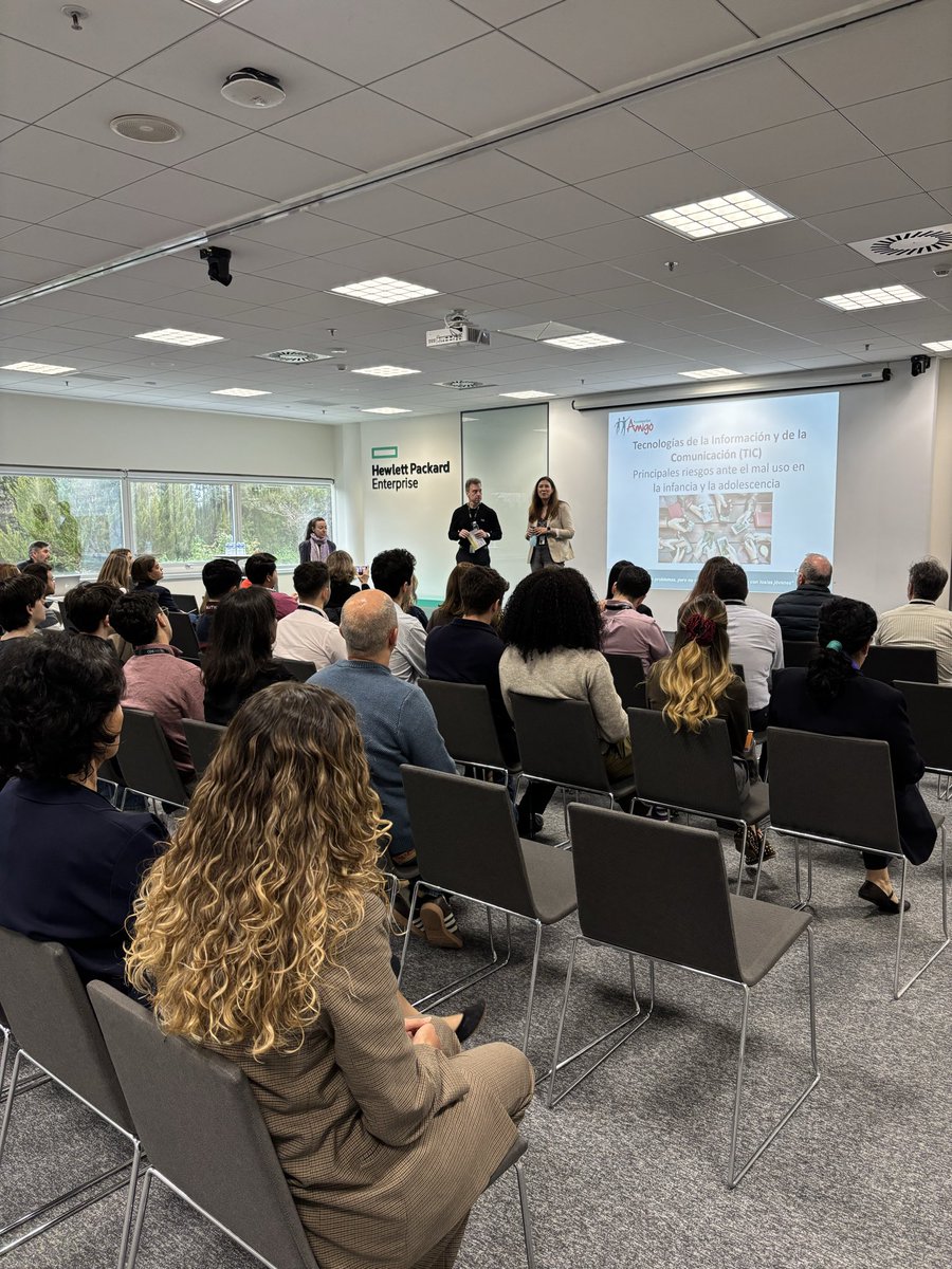 CDS, an HPE company tweet media