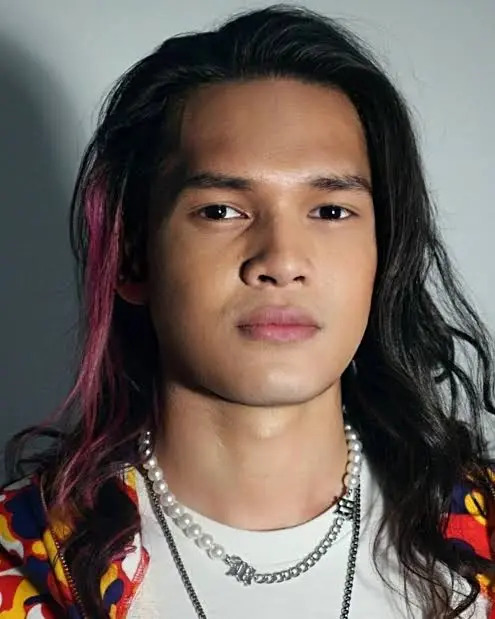 Amir Syazwan bin Masdi also known as Amir Masdi is a talented Malaysian singer, songwriter, and actor known for his… 

Read More: Amir Masdi Bio: Age, Net Worth, Parents, Height, Career, Akademi Fantasia, Songs, Spouse, Movies article.thecityceleb.org/TRNdmk