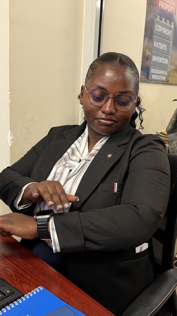 KatureebeMonica's tweet image. @SCRwizi dusting it's self  after drowning aba Unruly 🤣 who is next?

#letsdrownthem 
#BackToTheKraal