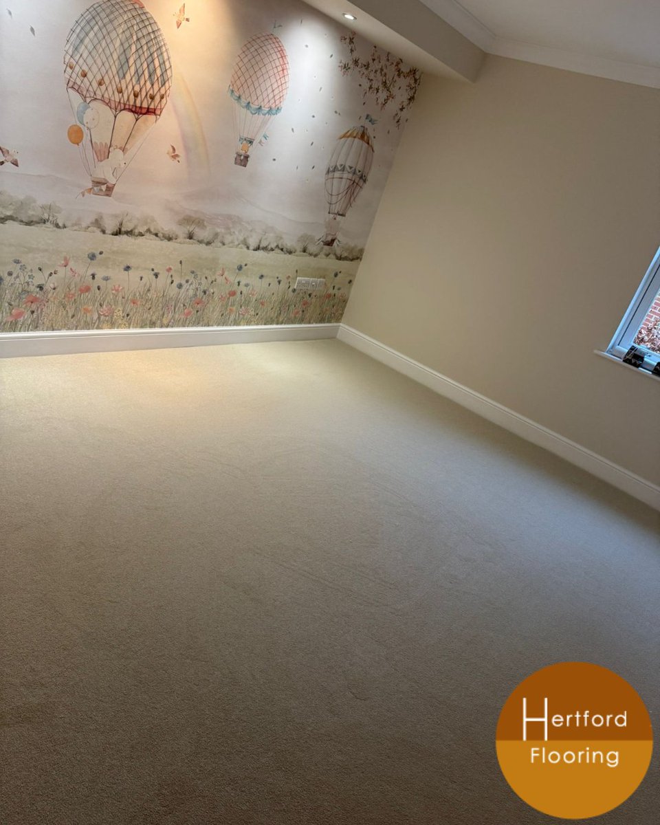 HertfordFloor's tweet image. As it's #mothersday - it only seemed right to post this lovely baby's nursery which we fitted the Cormar Primo Ultra #carpet in 🥰
 🏠🧡🏠🧡🏠
In the pretty colour Snowdrift (the name says it all🥰)
🏠🥰🏠🥰🏠
This is a stain resistant carpet👌
🏠🧡🏠🧡🏠
#hertfordflooring #home