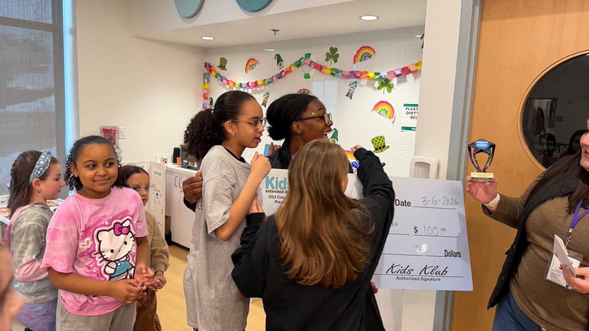 EnrichEdRI's tweet photo. Congratulations to Tosin Adebayo-Agbebaku – our Employee of the Season!💖 Tosin is a Teen Aide at Kids Klub Stephen Olney and has been part of the team since October 2024. Before that, Tosin was a Kids Klub kid, attending Kids Klub Stephen Olney!

https://t.co/JxVIyK7aTv https://t.co/DFiMVJLzWP
