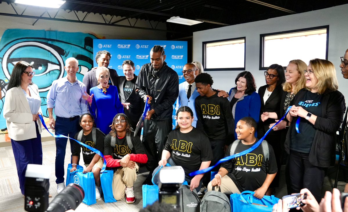 AT&T Impact tweet media