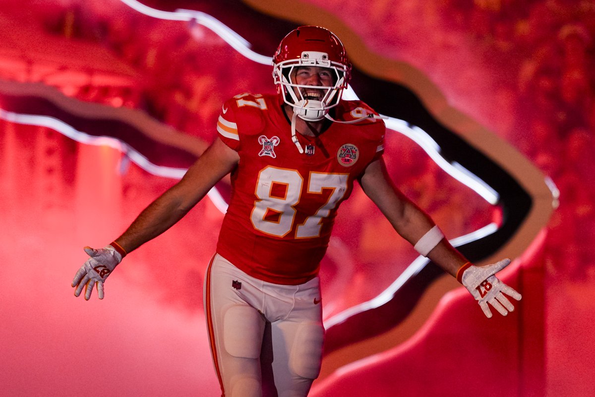 FanSided NFL tweet media