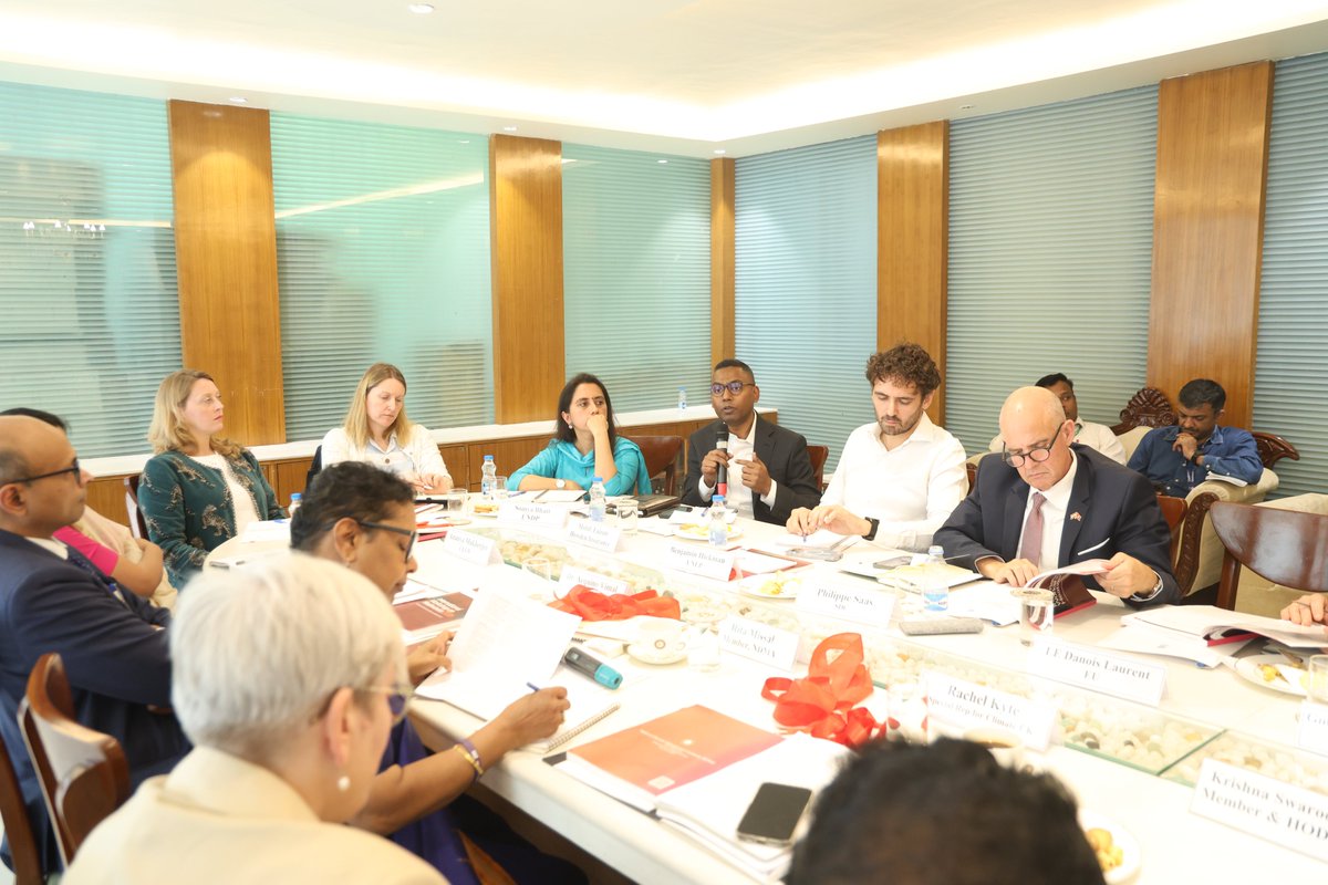 ndmaindia's tweet image. A Closed-group Policy Roundtable on “Unlocking Resilience Finance for India” was held today at @ndmaindia Bhawan, New Delhi. The dialogue focused on collaborative partnerships and scalable financing solutions to enhance resilience and preparedness.
#NDMA #DRR #collaboration