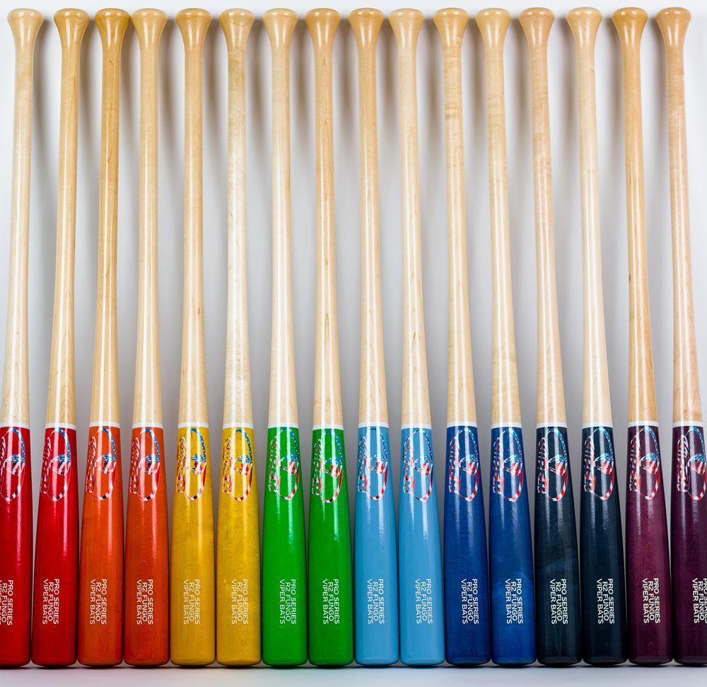 viperbats's tweet image. Tag a coach who's been using the same beat-up fungo for 10 years! Time for an upgrade - your arm will thank you. Paint jobs for every colorway too!
#CoachLife #FungoBat #BaseballCoach #ViperBats #BaseballPractice #CoachesFungo #BaseballDrills #CoachingBaseball #WoodBat