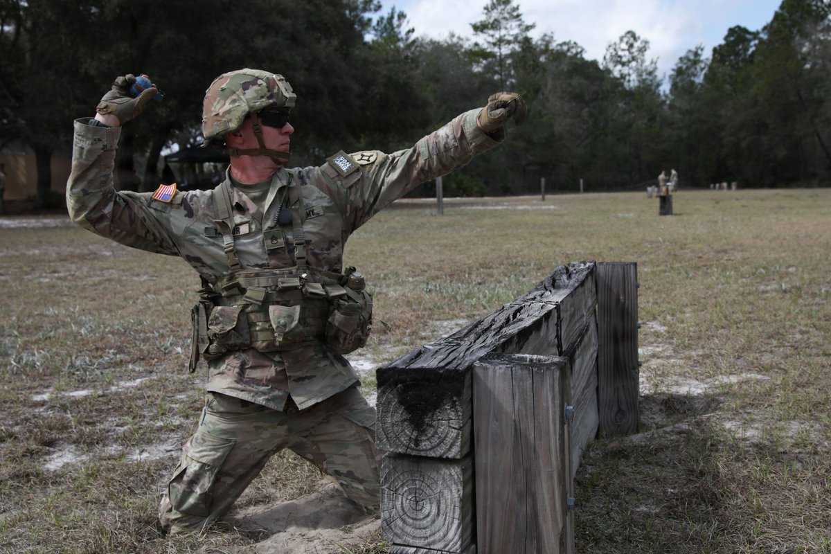 FloridaNationalGuard tweet media