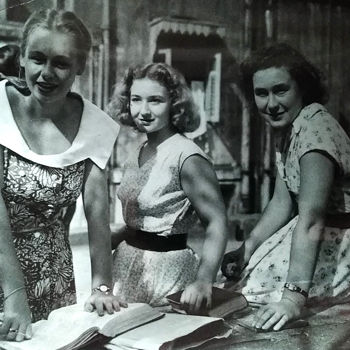 ShakesInstituteLib tweet media