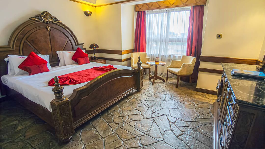 Kaylan_Travel's tweet photo. Besides an ALL-INCLUSIVE DAY PASS EXPERIENCE designed for comfort, business, leisure &amp; all...spending a night here is a far liked thought.

Ksh 7,500 gives you a whole experience!

Also a perfect spot for kids to relax,  unwind after a long school week🌴🏊‍♂️
Book Your Stay
 #travel https://t.co/OWgaje781I