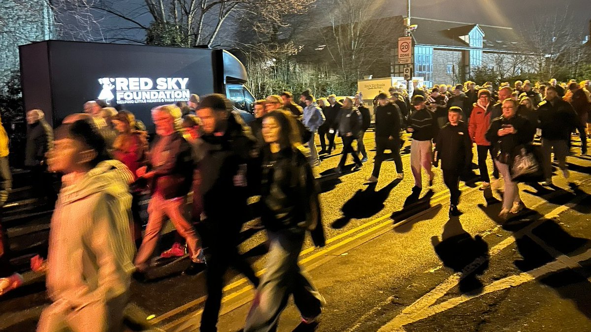 AdsDirectLtd's tweet image. Further incredible #brandawareness delivered for our super client @redskycharity via our #digivan at a recent @NUFC match. Read more about them here- redskyfoundation.com/about-us/ Email us for further details- matchdays@adsdirect.org.uk
#dooh #advertising #design #print #merchandise