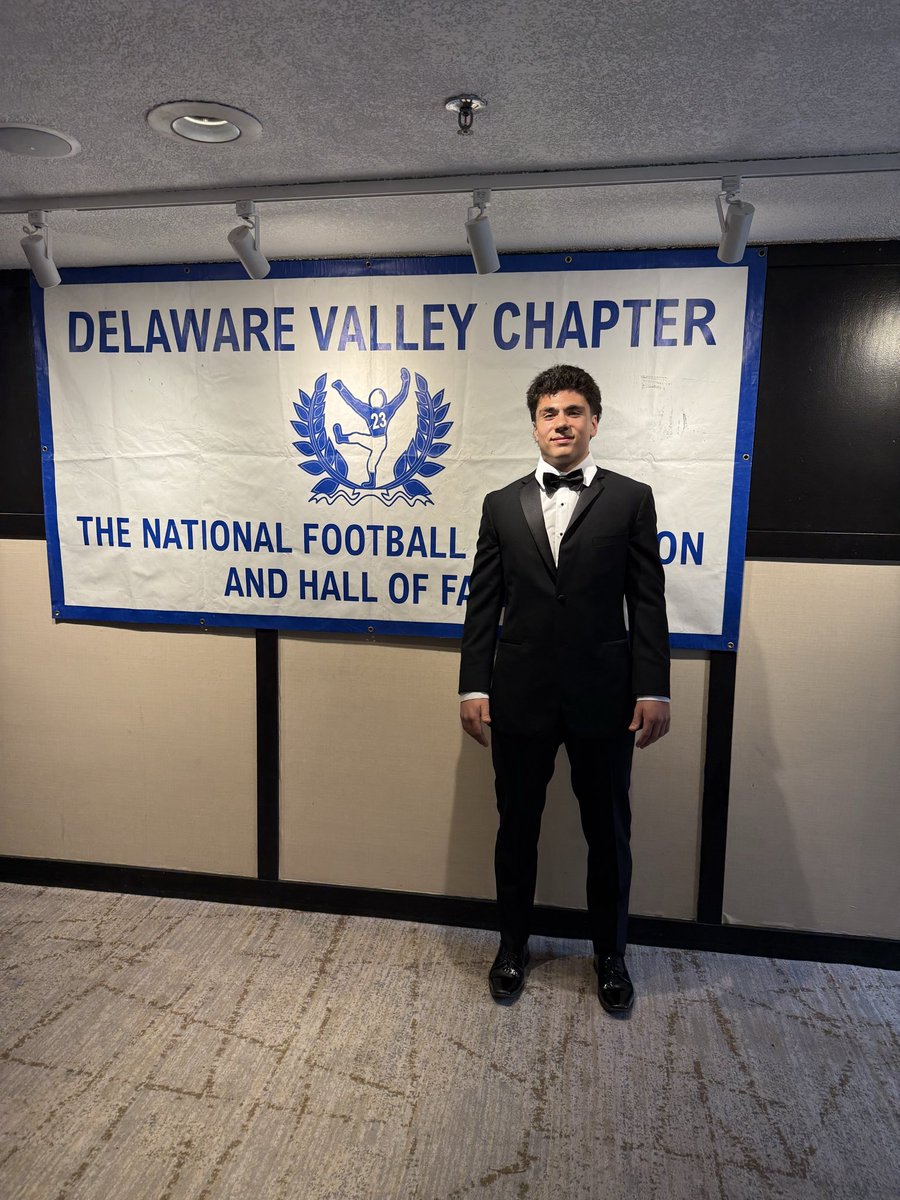 AHSRedbirdFootball tweet media