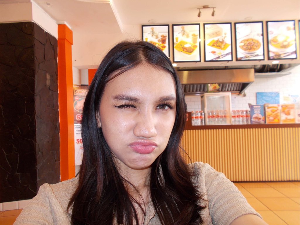 ⋆. 𐙚 Raaa tweet media