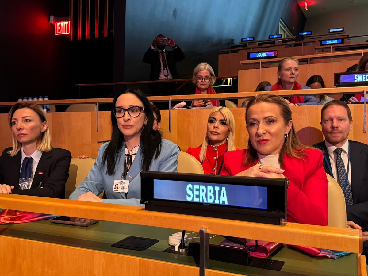 Radomir Martin™ tweet media