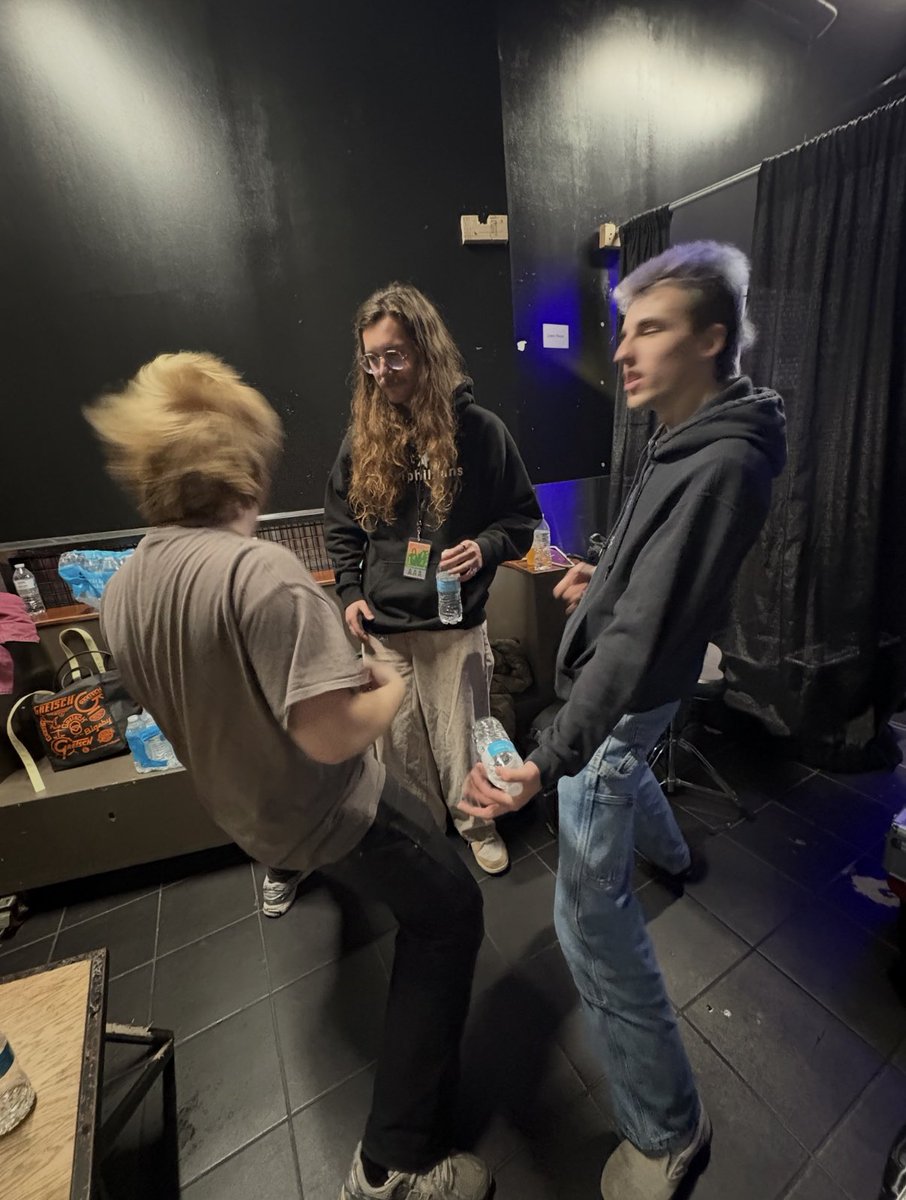 brad tweet media