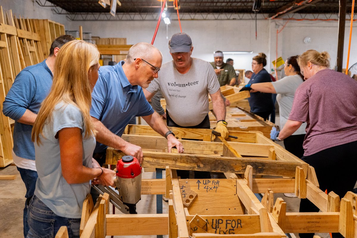 TeledyneBrown's tweet image. Giving back is better when we build together 💙
#TBE &amp;amp; Avion Solutions partnered with @EnableMadisonCo for a Ramp Build Night, helping assemble ramps that bring greater accessibility, independence, &amp;amp; freedom to homebound neighbors.

#TBEGivesBack #Volunteering #EverywhereYouLook