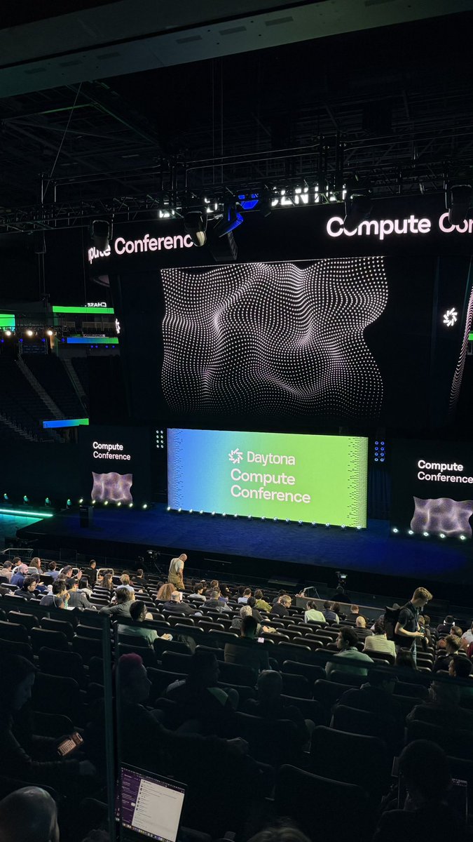 Steadwing tweet media