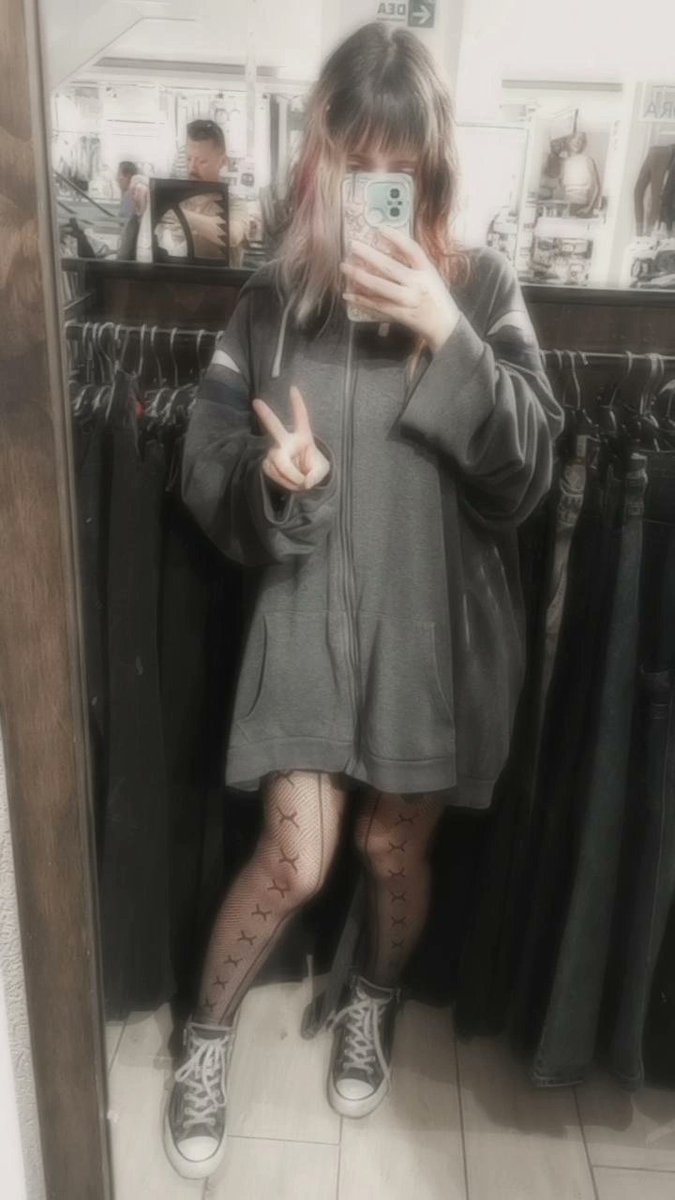 pastillita_cos tweet media