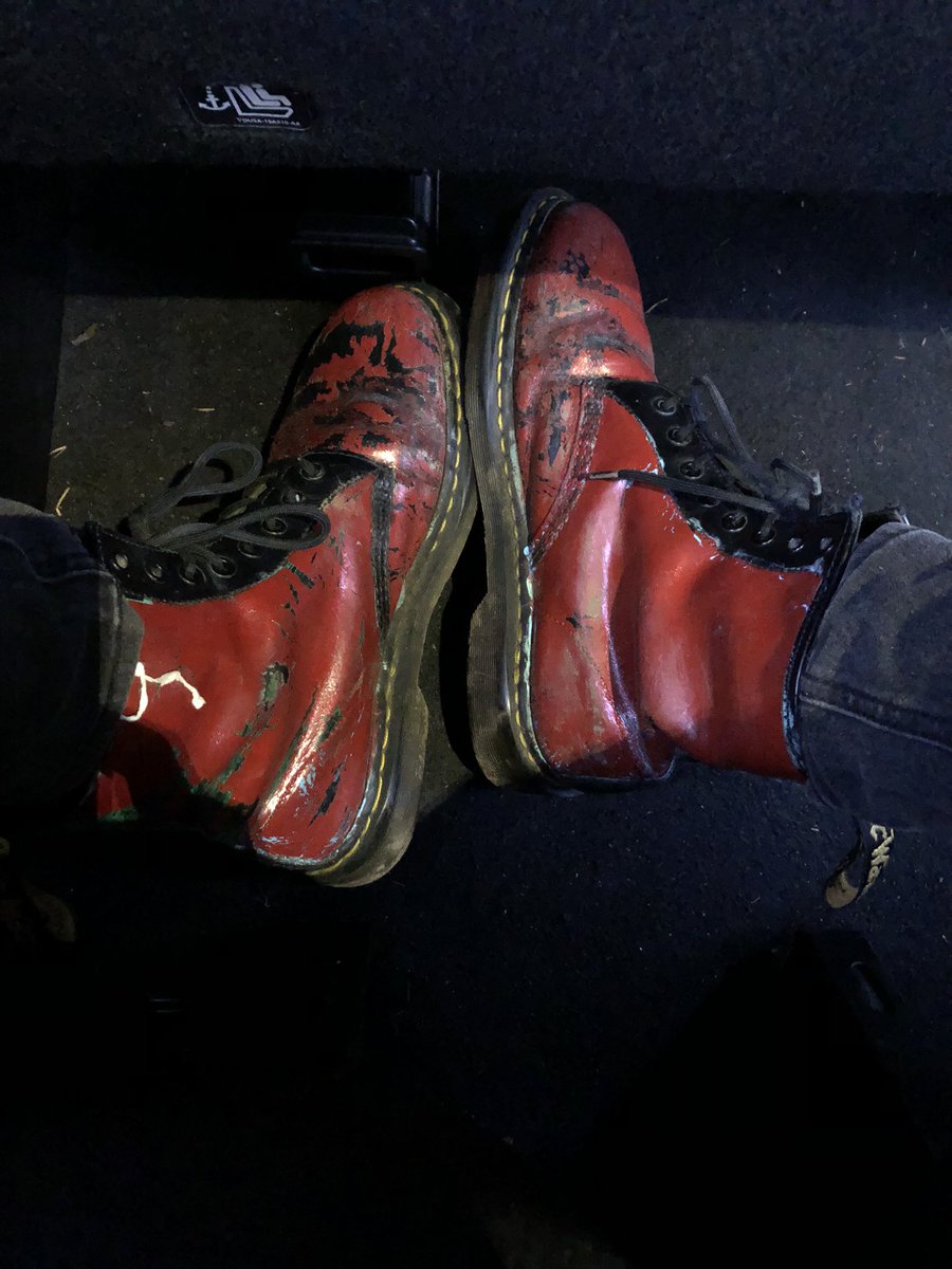 Jingulbells9's tweet photo. Another day of sock cooking begins 😈 https://t.co/dcC3OqAfeB