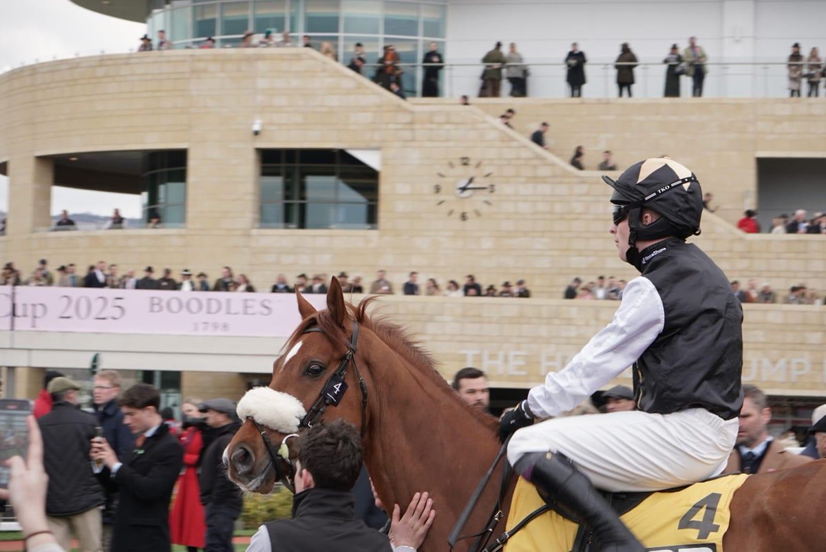 RaceShare tweet media